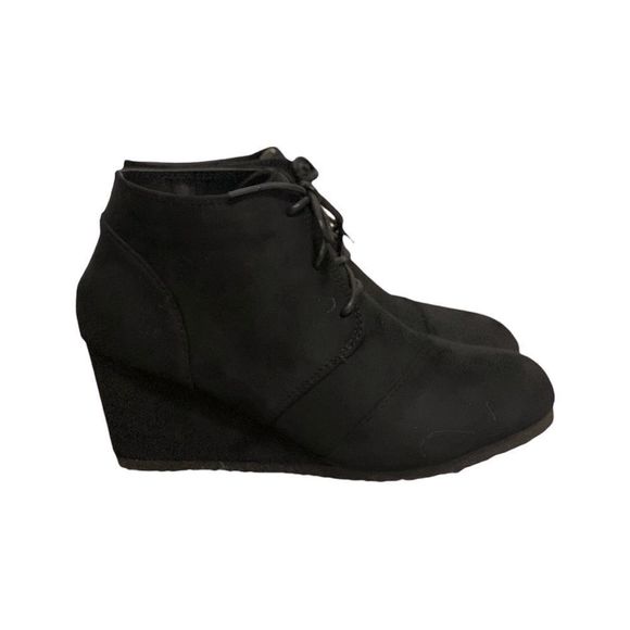 🆕 Lov Mark | Skye Wedge Black Booties | Size: 7 - Picture 4 of 6